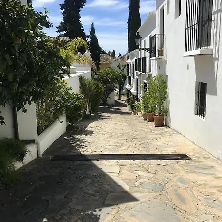 Camino De La Cruz Apartment